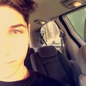 Meet your Posher, Anthony